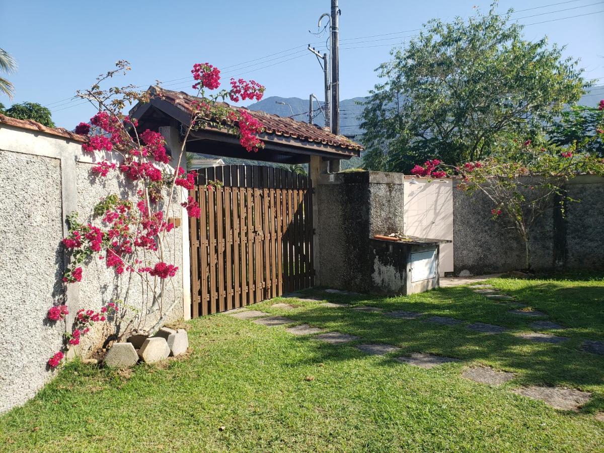 Casa Vista Para Montanha Pet Friendly Caraguatatuba Exterior photo